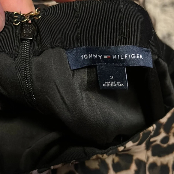 Leopard Print Tommy Hilfiger Skirt - Picture 4 of 4